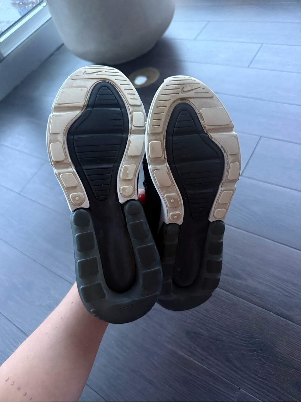 Nike Black and White Air Max 270 Running Shoes - Picture 7 of 10